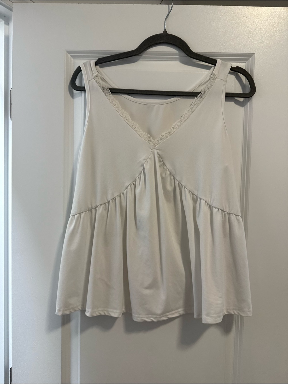 Women's Cream V-Neck Sleeveless Peplum Top